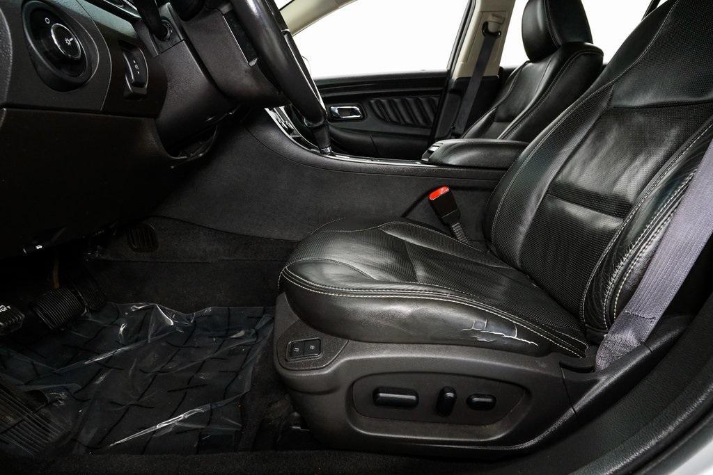 used 2010 Ford Taurus car, priced at $5,750