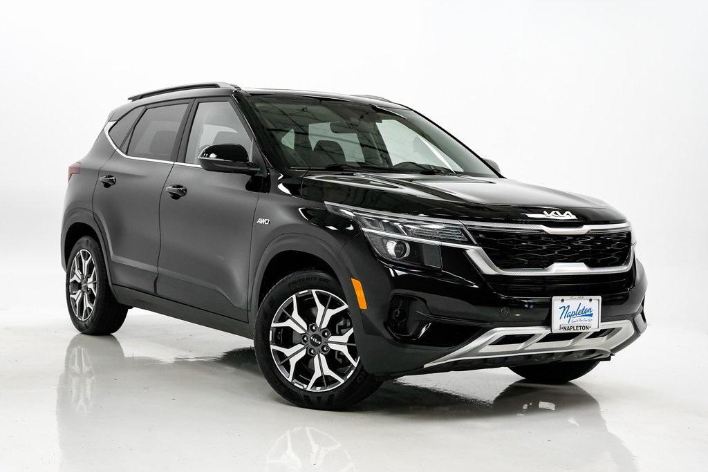 used 2022 Kia Seltos car, priced at $21,000