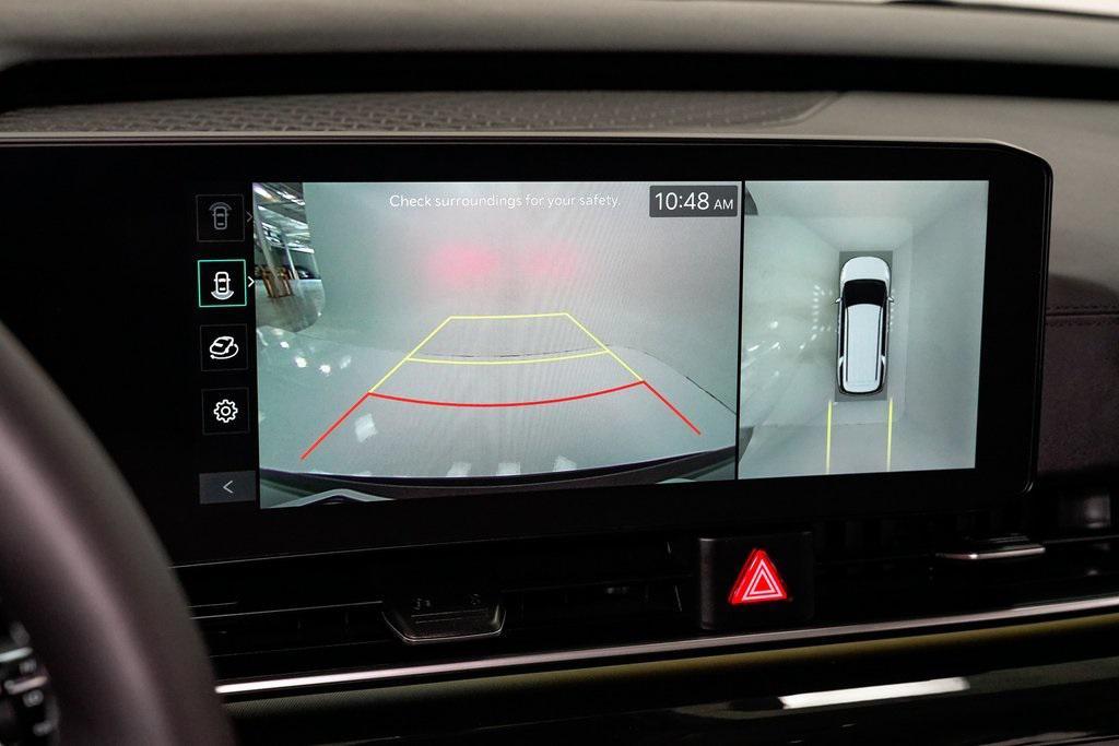 used 2025 Kia Carnival Hybrid car, priced at $46,912