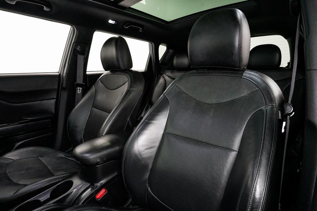 used 2015 Kia Soul car, priced at $7,650