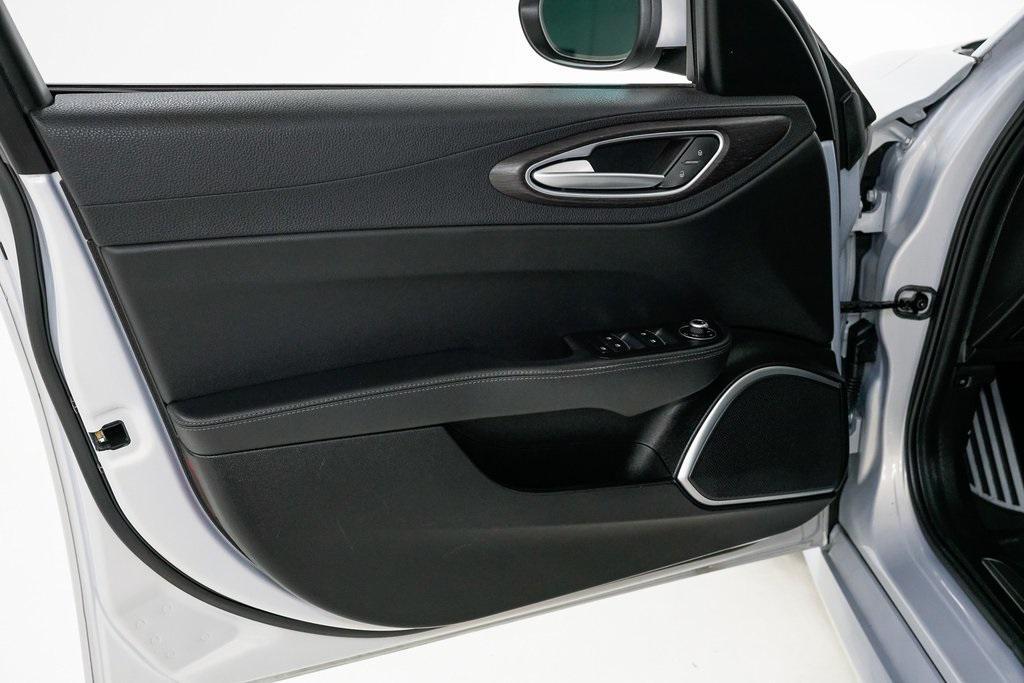 used 2022 Alfa Romeo Giulia car, priced at $23,131