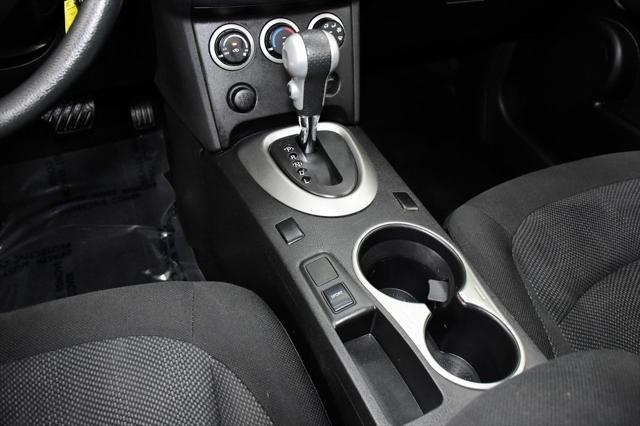 used 2014 Nissan Rogue Select car, priced at $9,950