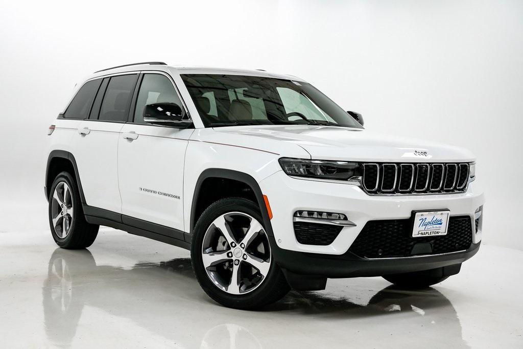 used 2023 Jeep Grand Cherokee car, priced at $33,500