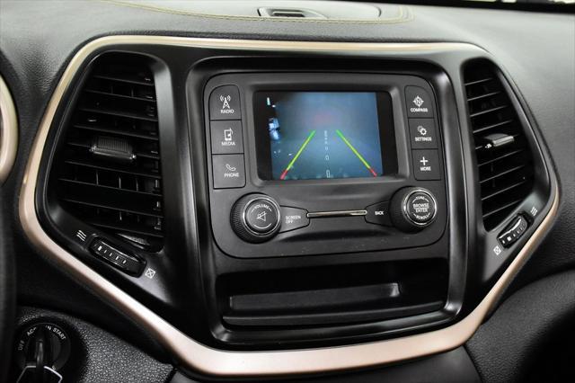 used 2016 Jeep Cherokee car, priced at $10,250