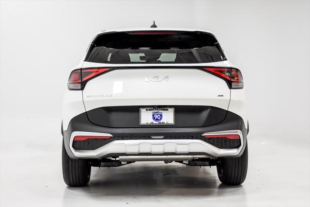 new 2024 Kia Sportage car, priced at $29,527