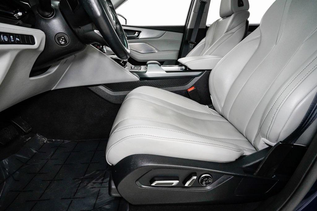 used 2023 Acura MDX car, priced at $39,995