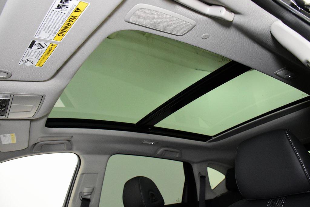 new 2026 Acura RDX car, priced at $49,650