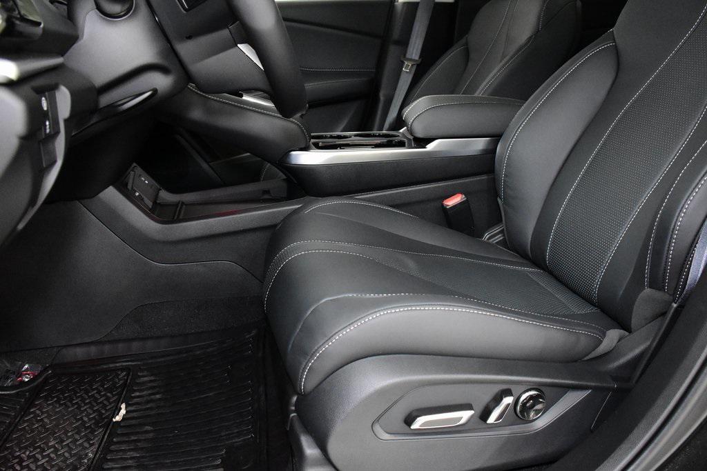 new 2026 Acura RDX car, priced at $49,650