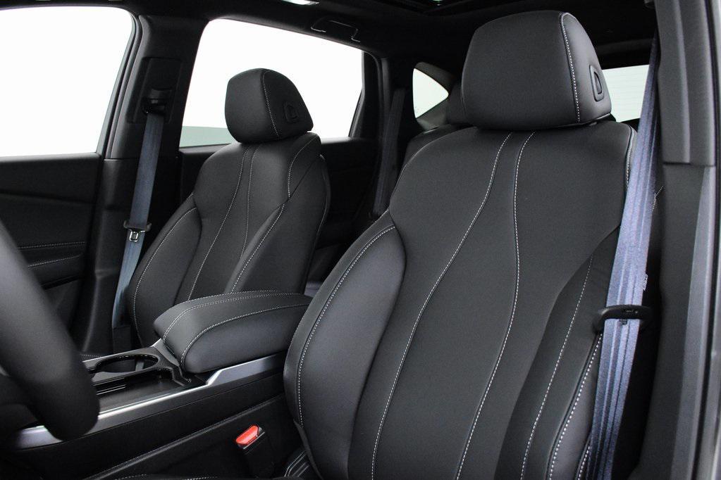 new 2025 Acura RDX car, priced at $46,650