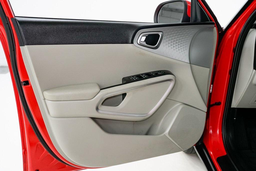 used 2023 Kia Soul car, priced at $15,499