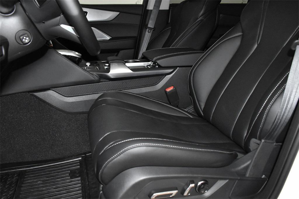 used 2024 Acura MDX car, priced at $46,949