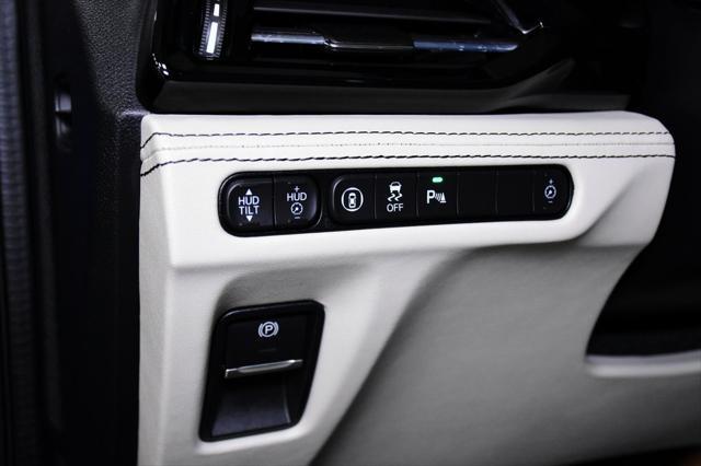 used 2025 Acura MDX car, priced at $61,500
