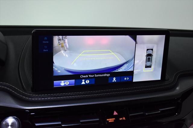 used 2025 Acura MDX car, priced at $61,500