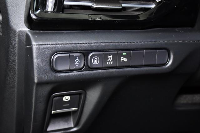 used 2023 Acura MDX car, priced at $39,795