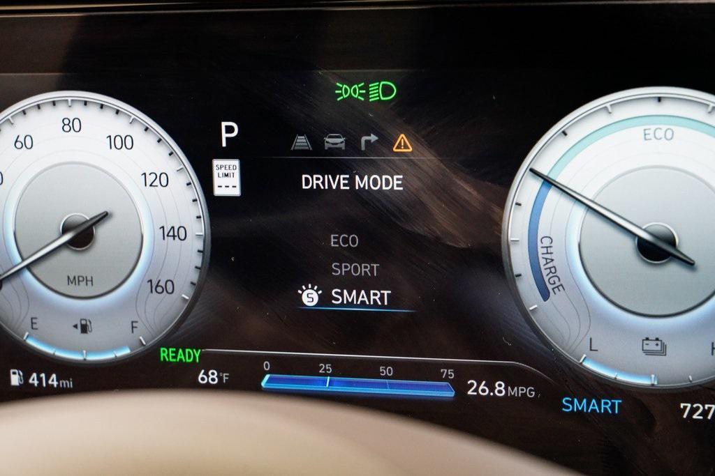 used 2025 Hyundai ELANTRA HEV car, priced at $23,080