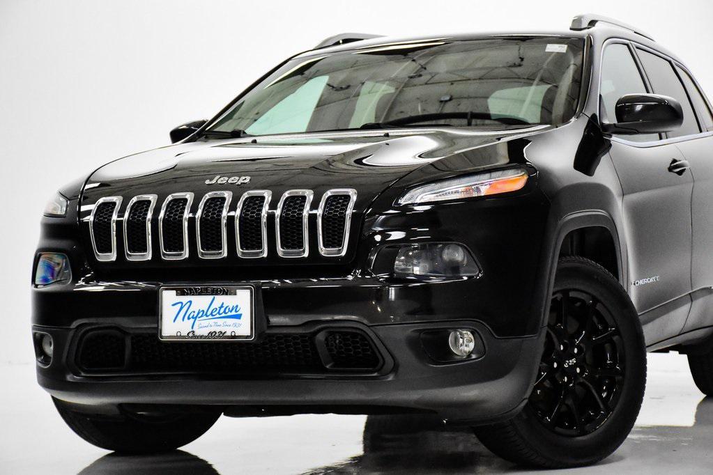 used 2017 Jeep Cherokee car, priced at $11,499