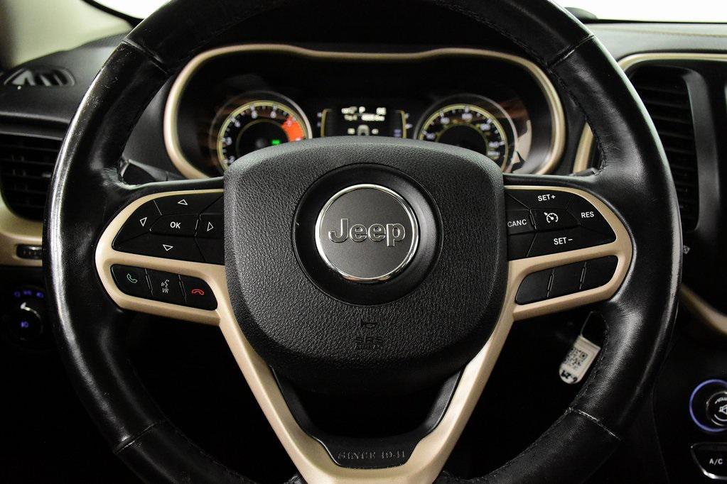 used 2017 Jeep Cherokee car, priced at $11,499
