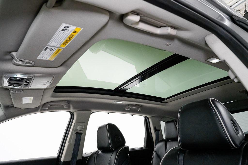 used 2023 Acura MDX car, priced at $47,500