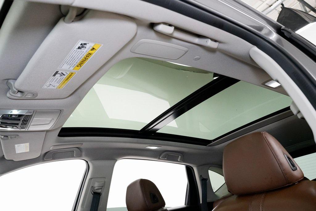 used 2025 Acura RDX car, priced at $40,995