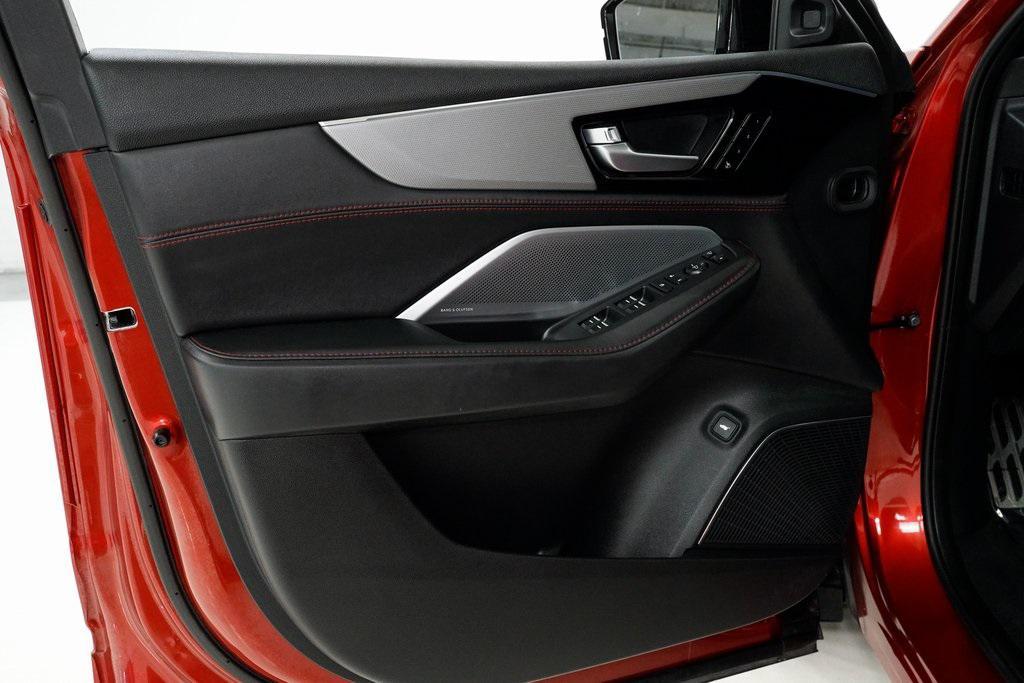 used 2025 Acura MDX car, priced at $52,490