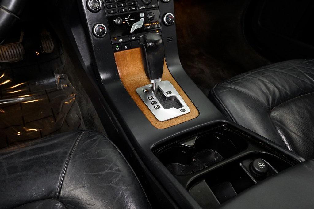 used 2008 Volvo S80 car, priced at $2,500
