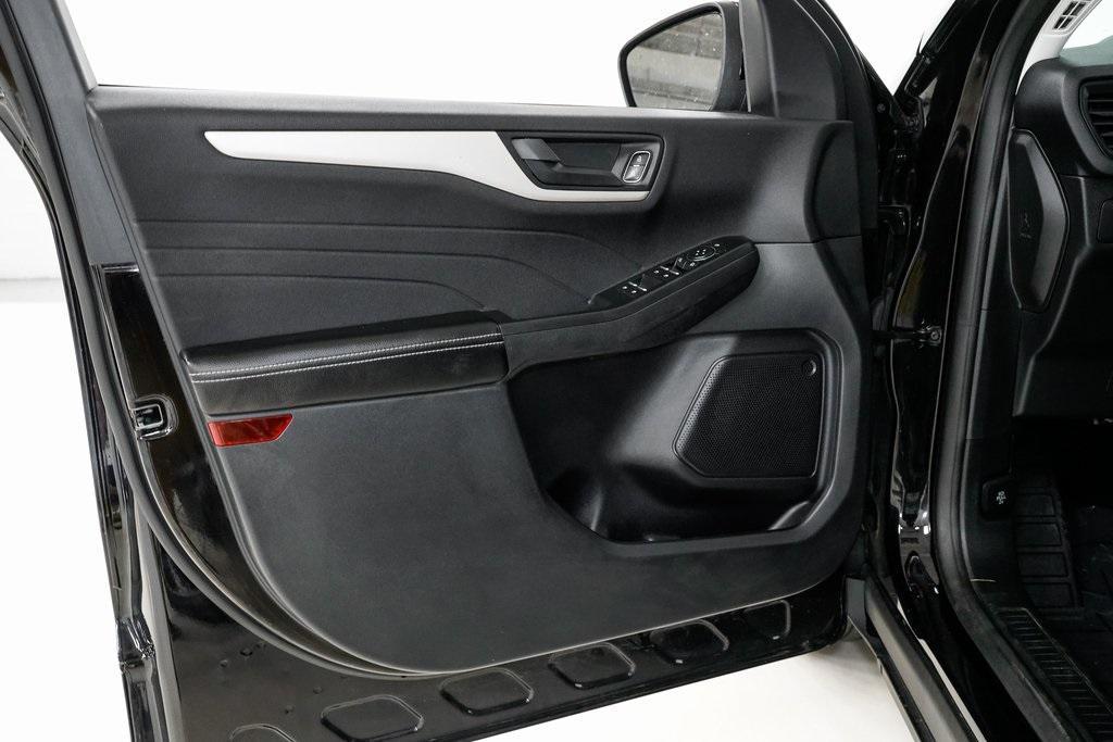 used 2022 Ford Escape car, priced at $18,995