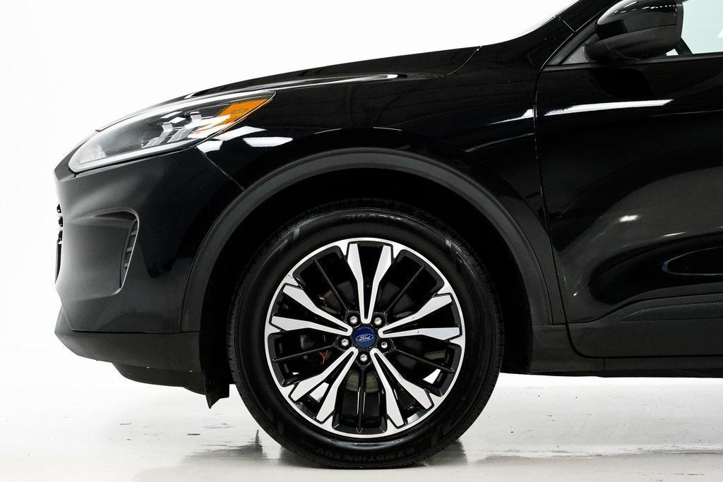used 2022 Ford Escape car, priced at $18,995