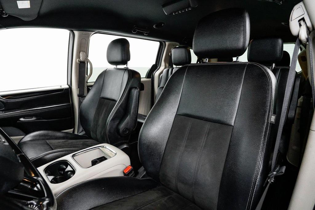 used 2019 Dodge Grand Caravan car, priced at $4,875