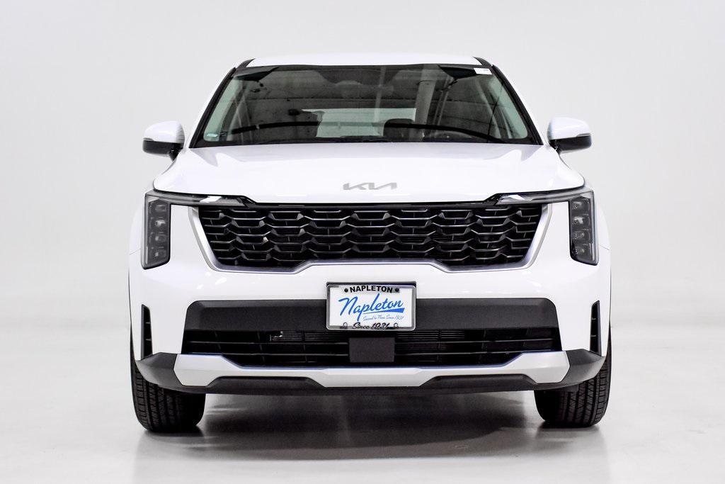 new 2024 Kia Sorento car, priced at $28,997