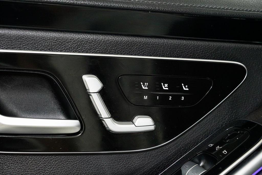 used 2022 Mercedes-Benz S-Class car, priced at $59,987