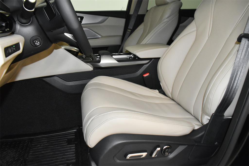 new 2024 Acura MDX car, priced at $51,778