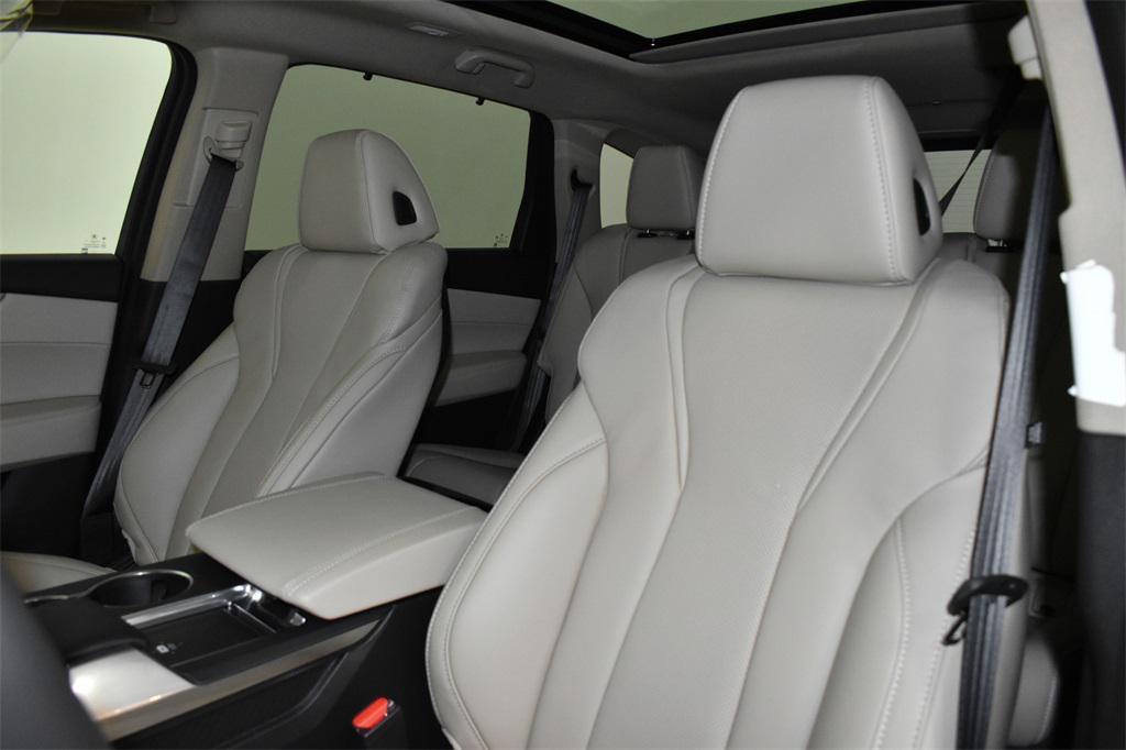 new 2024 Acura MDX car, priced at $51,778