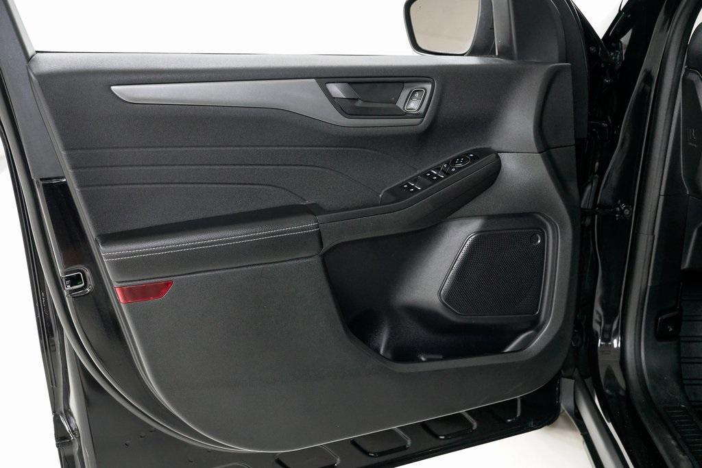 used 2023 Ford Escape car, priced at $21,421