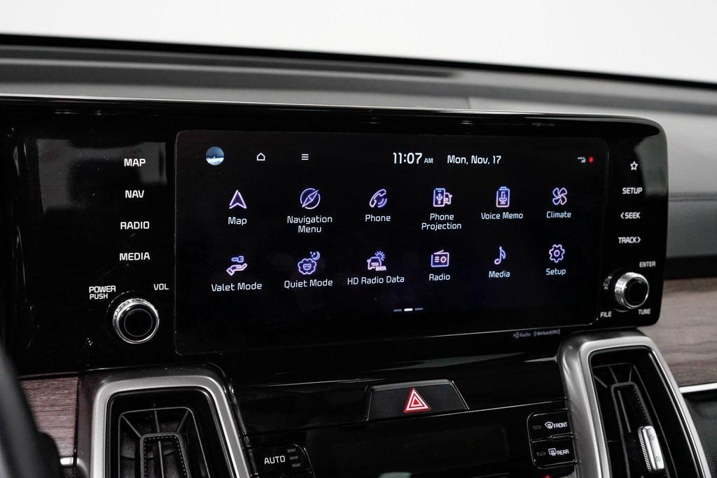 used 2023 Kia Sorento car, priced at $28,500