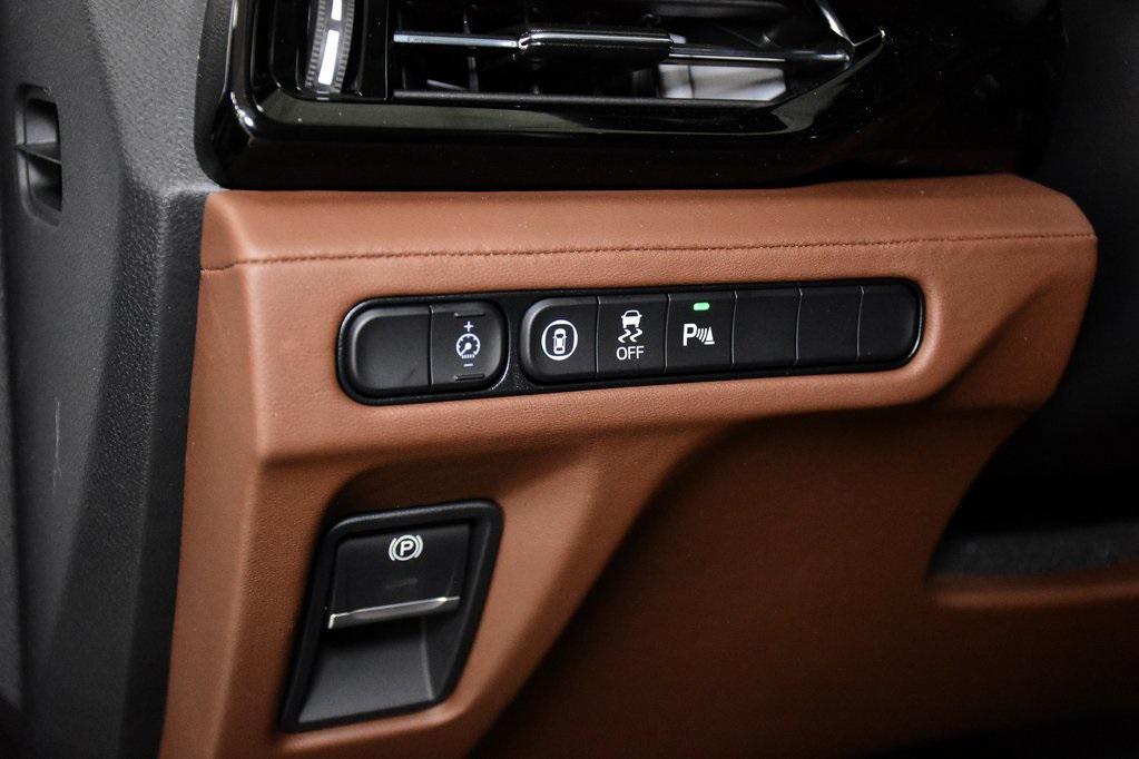 new 2025 Acura MDX car, priced at $59,750