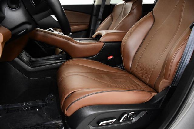 used 2023 Acura RDX car, priced at $40,500