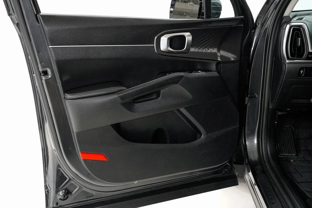 used 2024 Kia Sorento car, priced at $26,500