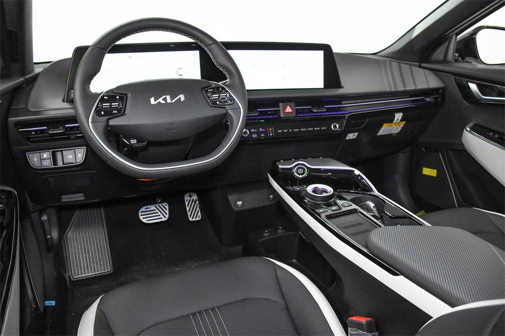 new 2024 Kia EV6 car, priced at $49,115