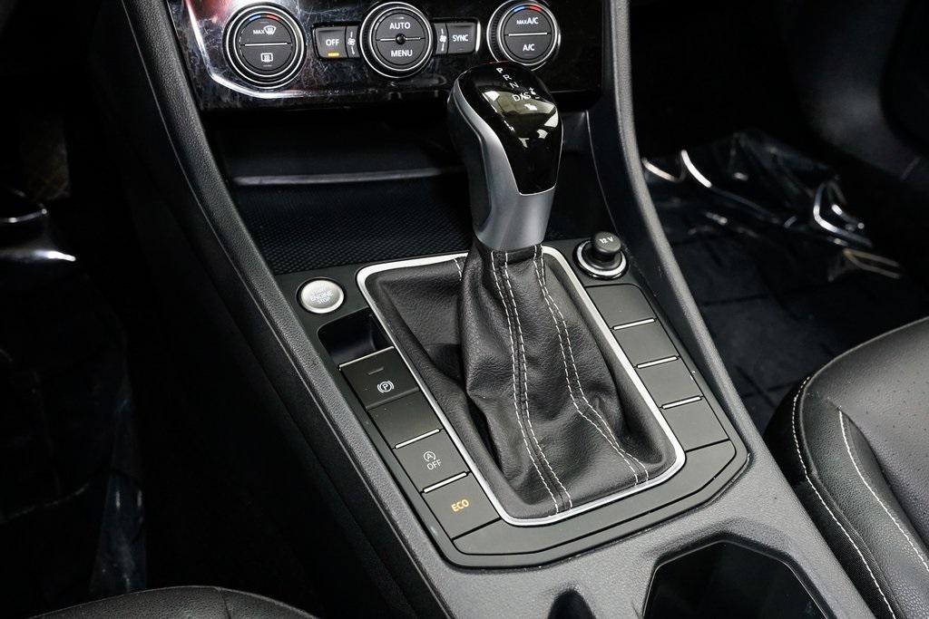 used 2024 Volkswagen Jetta car, priced at $19,995