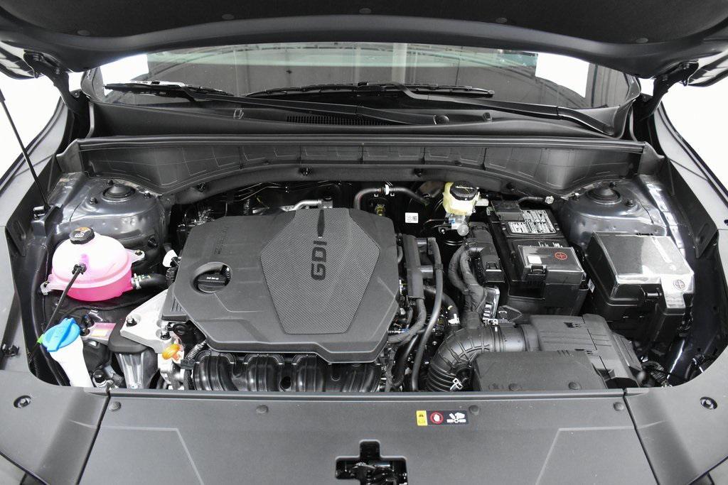 used 2024 Kia Sorento car, priced at $25,294