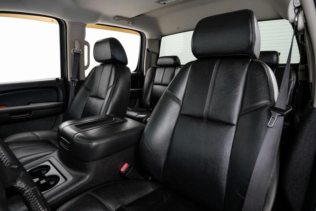 used 2008 Chevrolet Silverado 2500 car, priced at $10,000