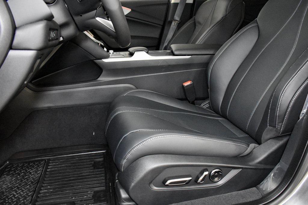 new 2025 Acura TLX car, priced at $45,151