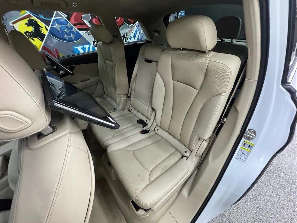 used 2017 Audi Q7 car, priced at $19,695