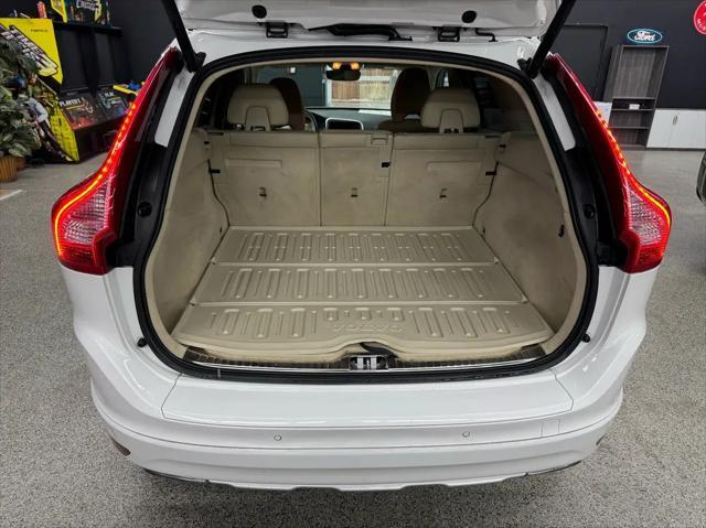 used 2015 Volvo XC60 car, priced at $12,991
