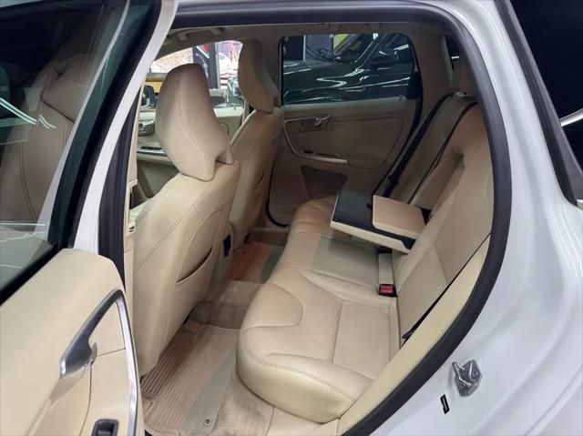 used 2015 Volvo XC60 car, priced at $12,991