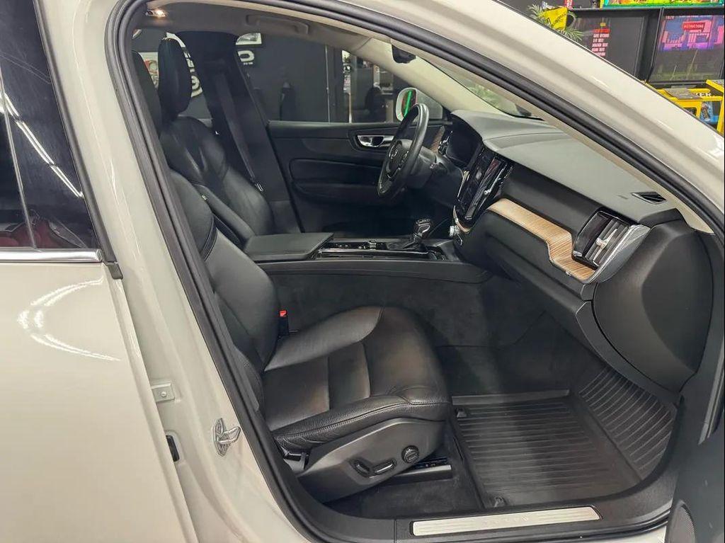 used 2021 Volvo XC60 car, priced at $25,995