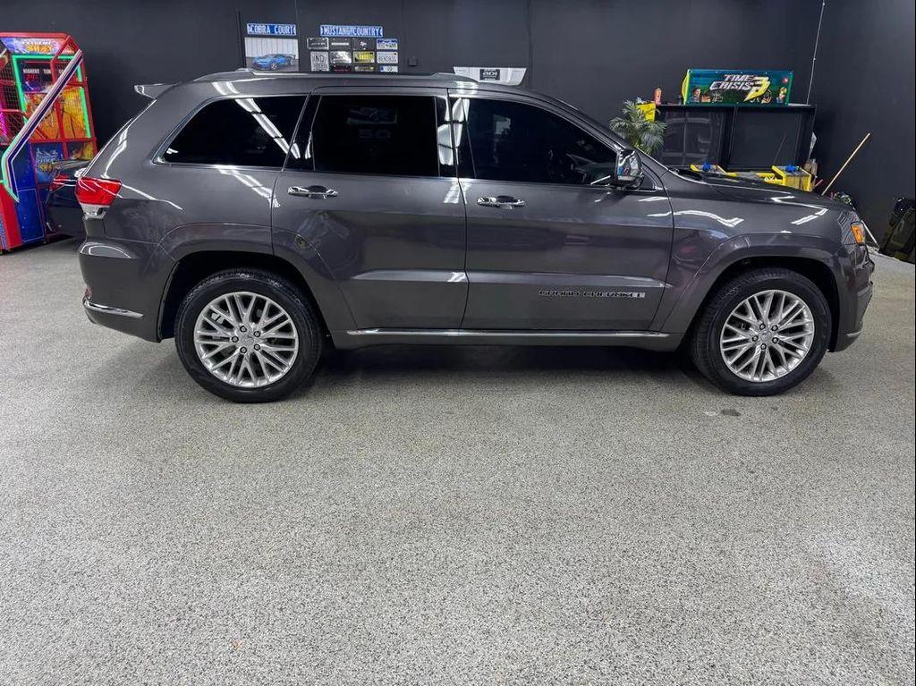 used 2017 Jeep Grand Cherokee car, priced at $24,482