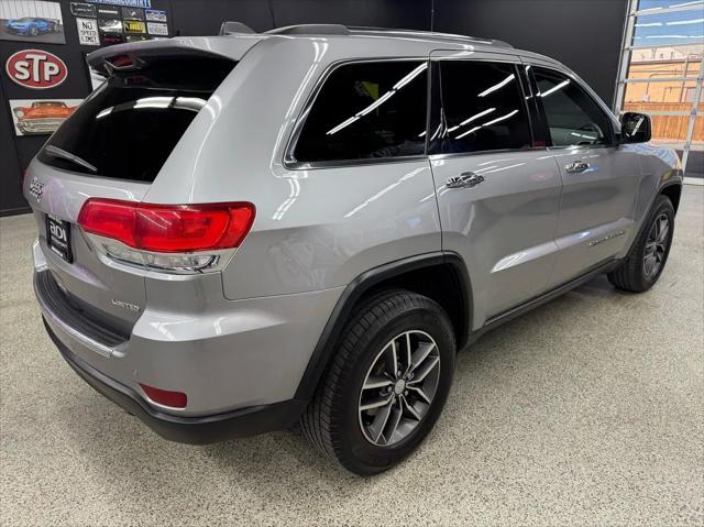 used 2017 Jeep Grand Cherokee car, priced at $13,995