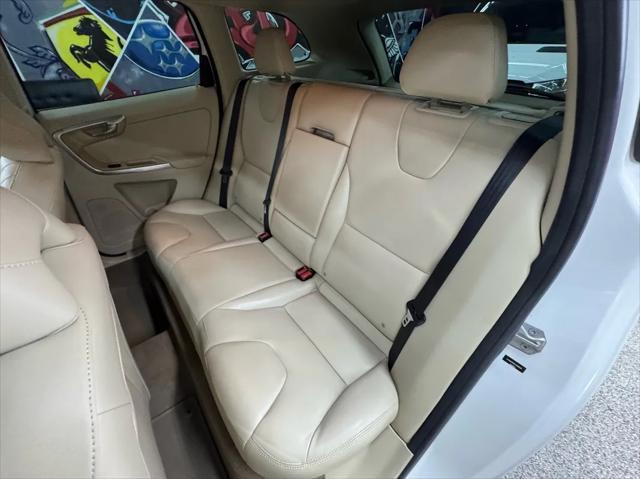 used 2015 Volvo XC60 car, priced at $15,895