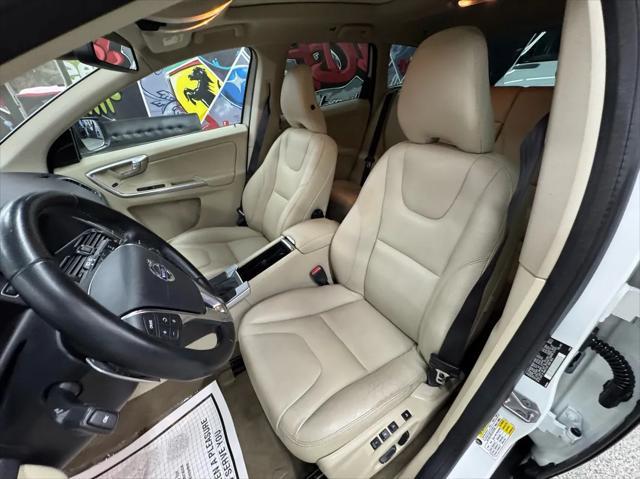 used 2015 Volvo XC60 car, priced at $15,895